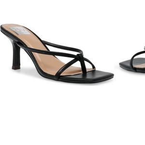 Ladies size 10 Dolce Vita black sandals